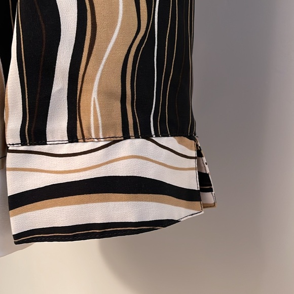 Rag medium, top, brown, beige, white, button front three-quarter sleeve 24-133 - Picture 5 of 8